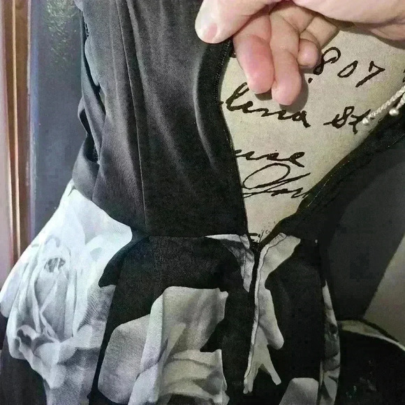 Speechless Juniors Dress Size 5 - Picture 8 of 11